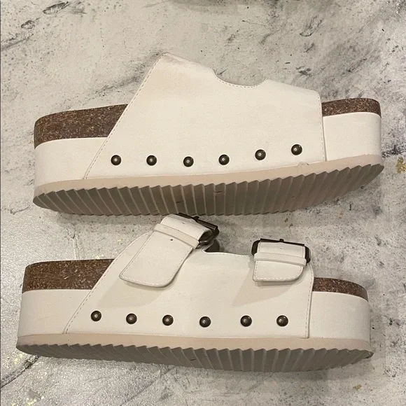 Altar’D State White Platform Sandals with Buckles size 7 - Picture 5 of 7